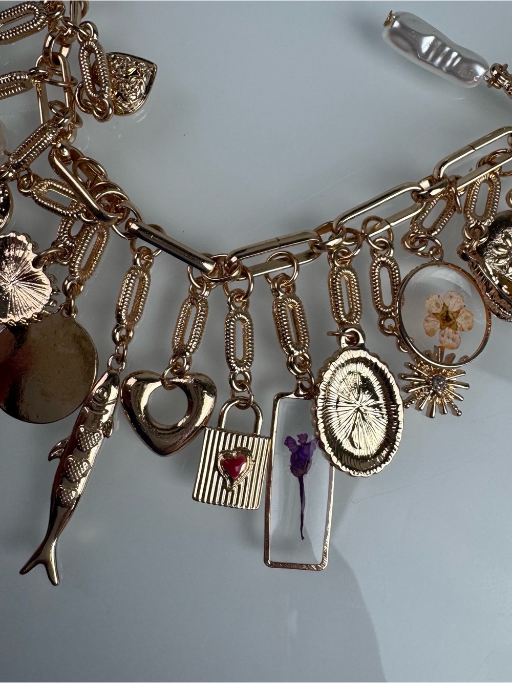 AE American Eagle Necklace Jewelry Charm Bangle Chainlink Gold Sardines Flowers - Picture 5 of 6